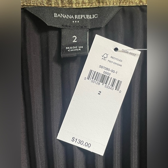 Banana Republic Gold Pleated Metallic Skirt Size 2 - Picture 5 of 6